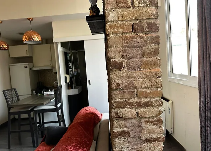 Nice Apartment Close To Park Guell1